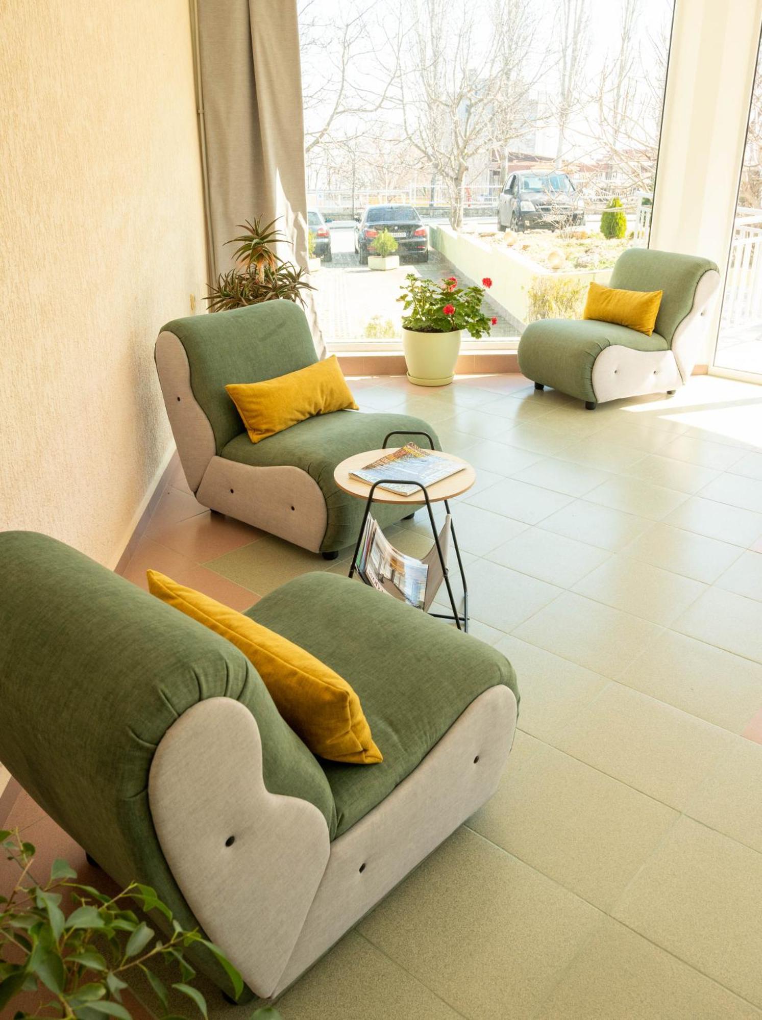 Family Hotel Perla Golden Sands Exteriör bild