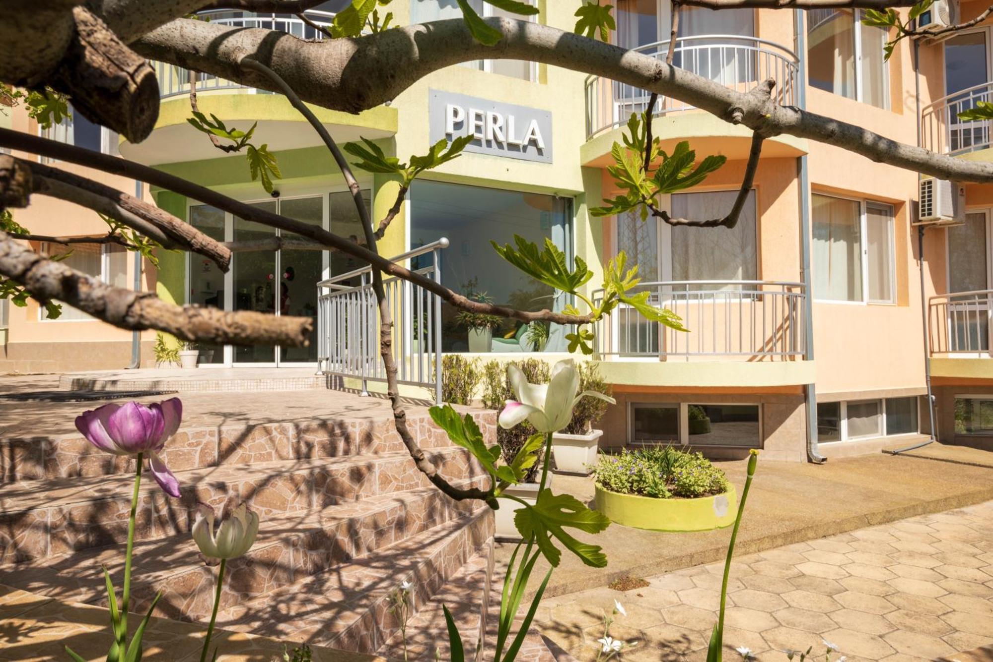 Family Hotel Perla Golden Sands Exteriör bild