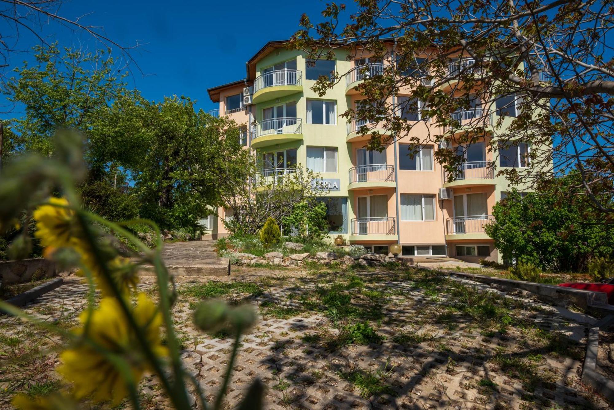 Family Hotel Perla Golden Sands Exteriör bild