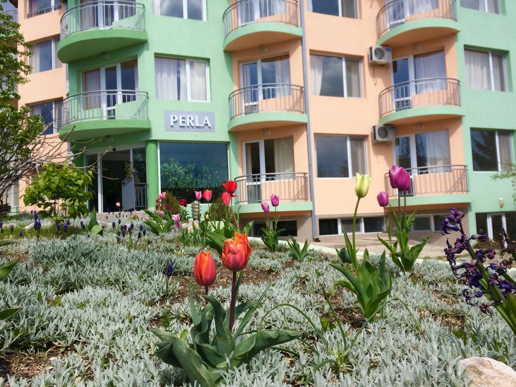 Family Hotel Perla Golden Sands Exteriör bild