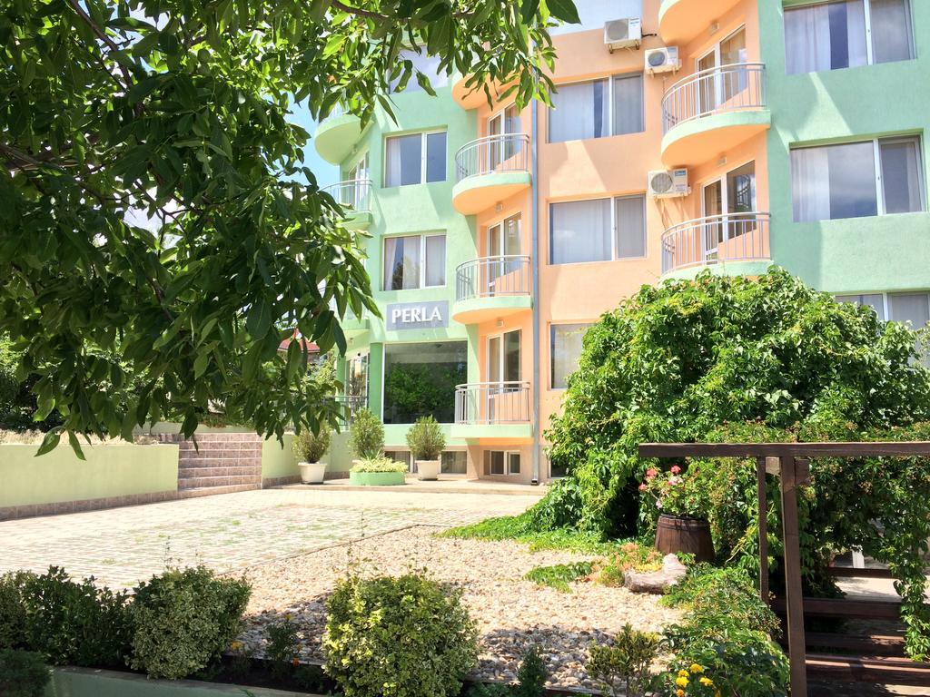 Family Hotel Perla Golden Sands Exteriör bild